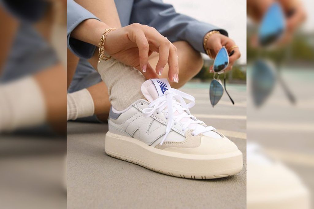Logo sepatu new clearance balance