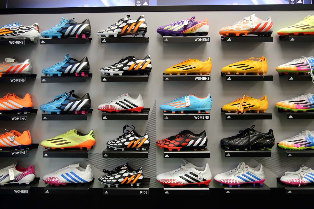 Adidas outlet deals di bekasi
