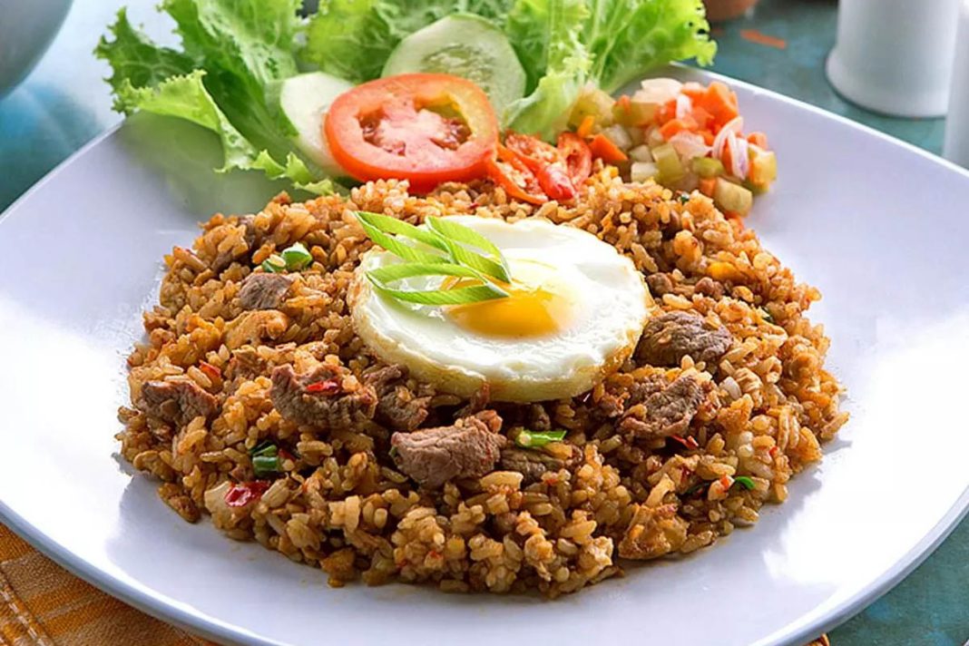 Coba Resep Nasi Goreng Dijamin Enak! - Blibli Friends