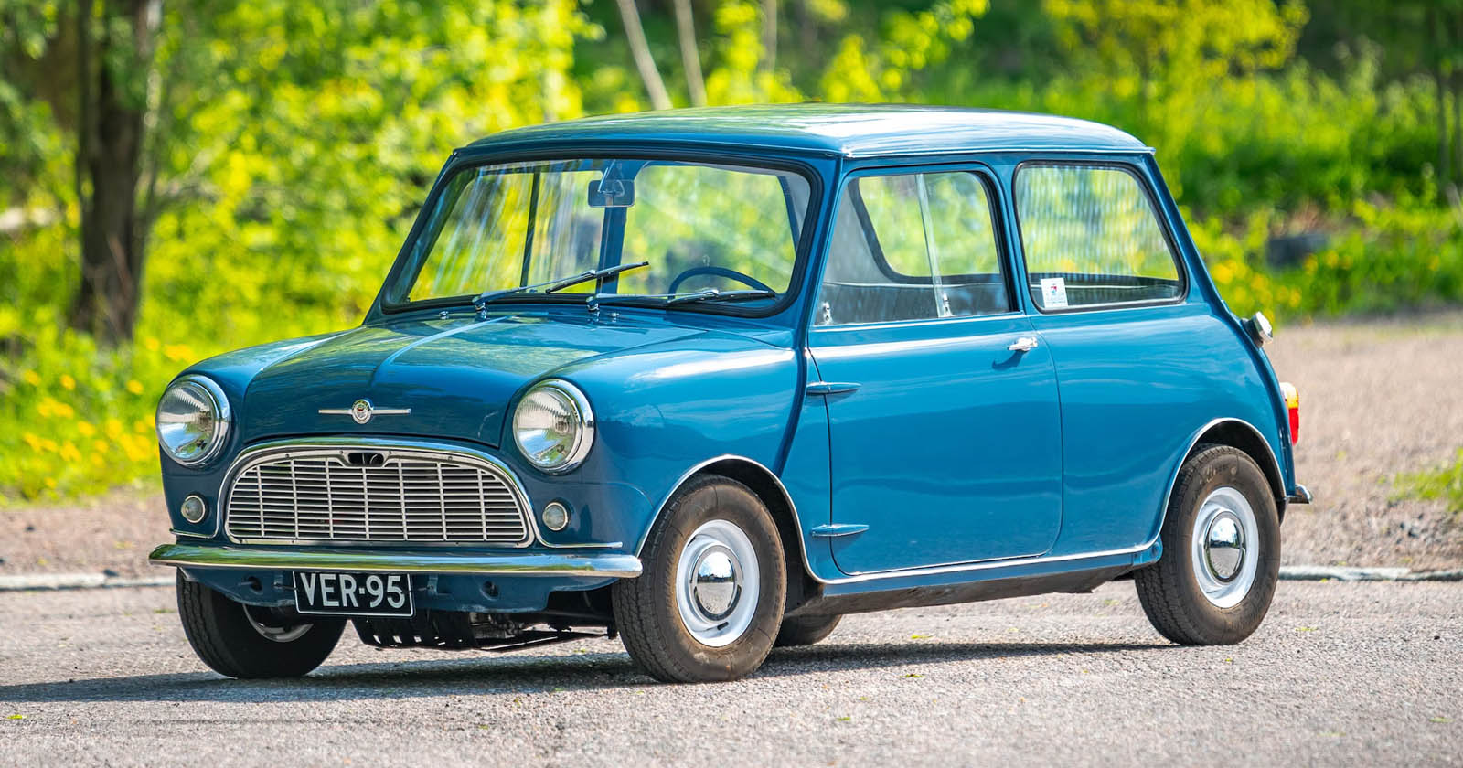 Spesifikasi Mini Morris, Si Mungil yang Ikonik dan Klasik - Blibli Friends