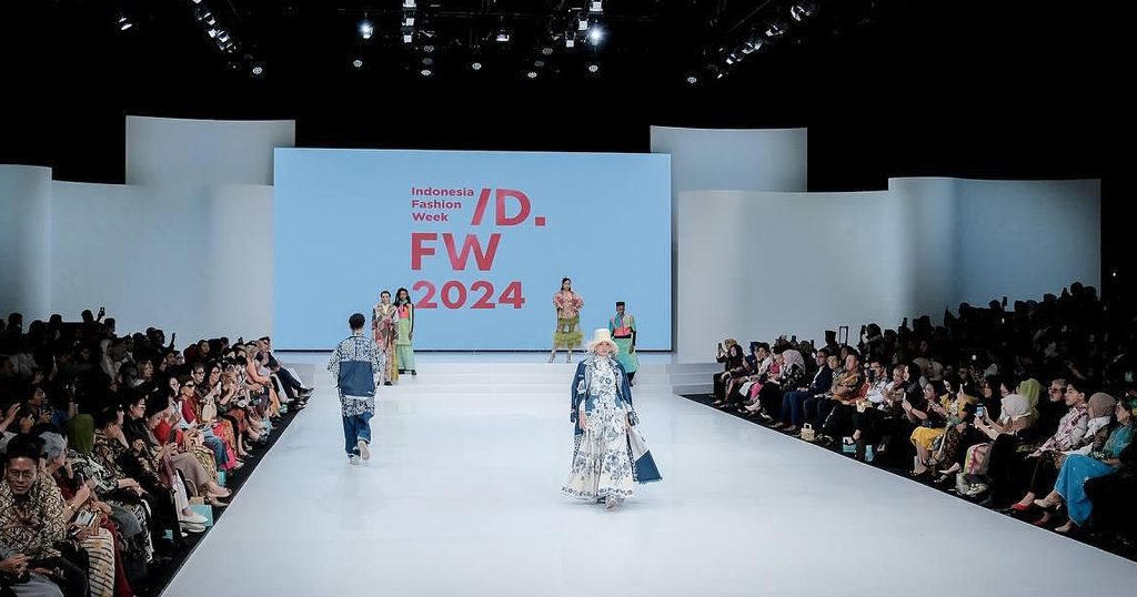 Lineup Brand yang Tampil di Indonesia Fashion Week 2024