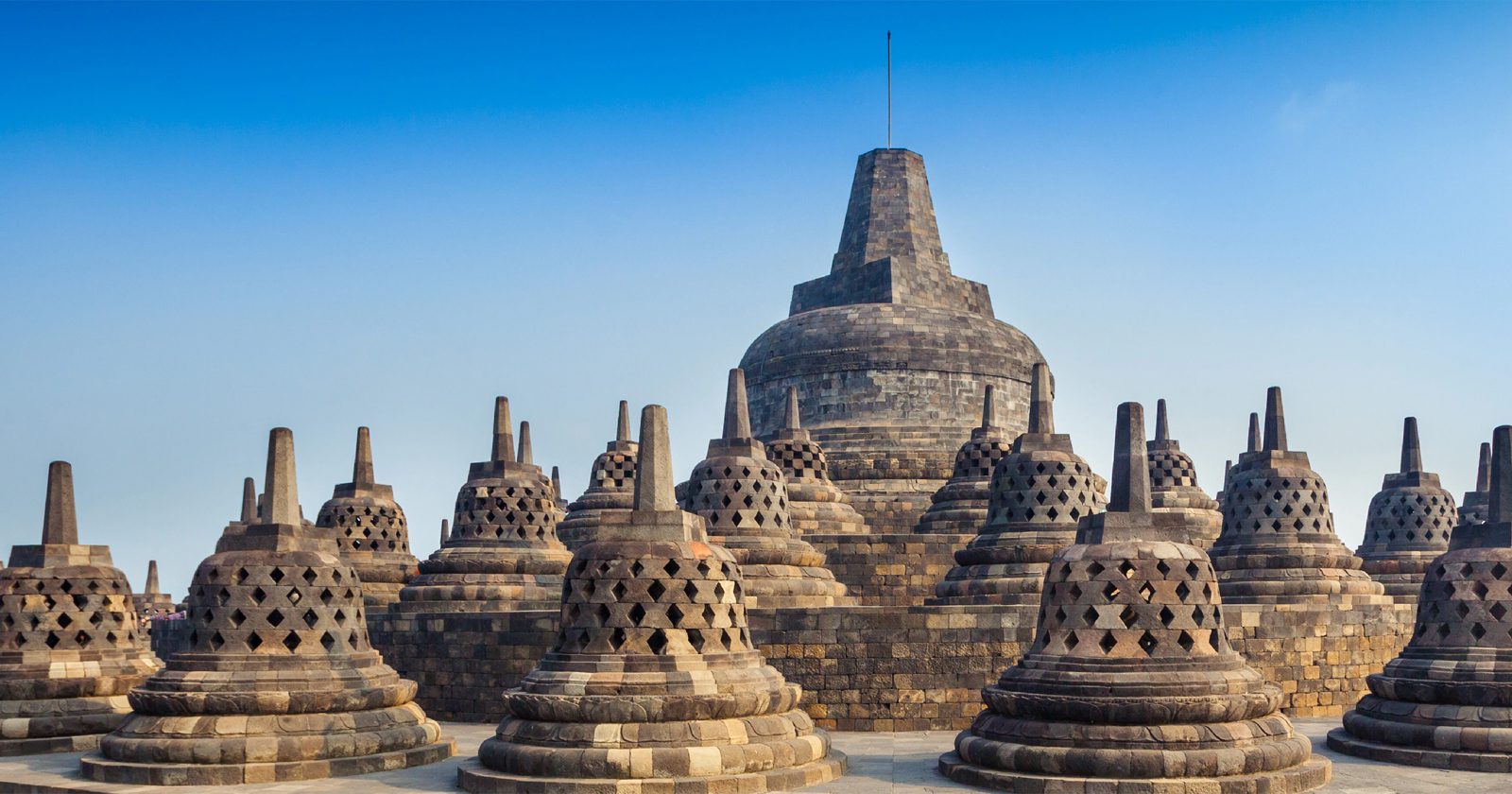 Panduan Wisata Candi Borobudur: Lokasi, Review, Rute, & Fasilitas