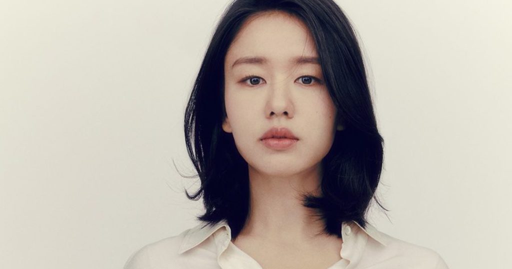 Ahn Eun Jin sebagai Jin Se Kyung
