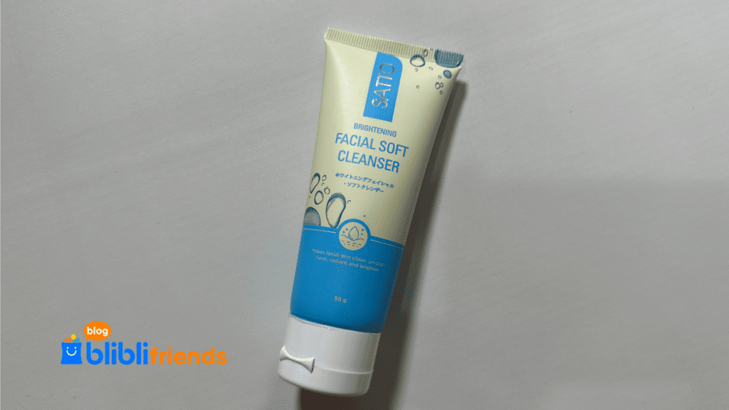 Review Satto Brightening Facial Soft Cleanser